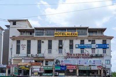 Hotel Alexa - Satellite Prahladnagar, Ahmedabad