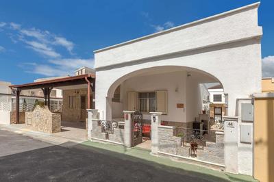 Casa di Enza by BarbarHouse
