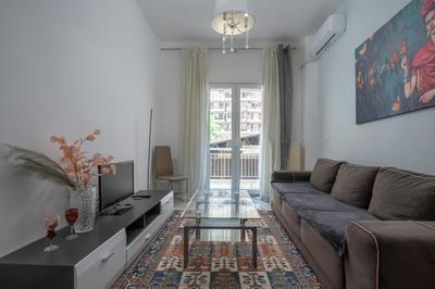 Kosmos Service Apartment City Center 3 With Additional Cost parking