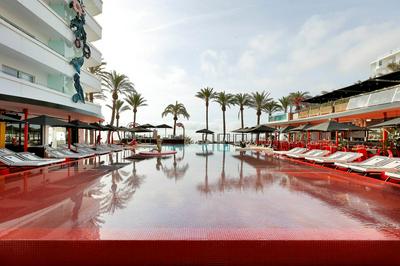 The Unexpected Ibiza Hotel - Ushuaïa Club entrance included
