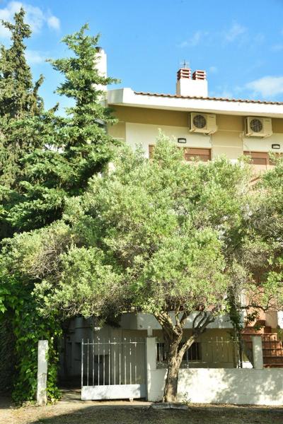 Kapari house 1 min from the beach of Nikiti