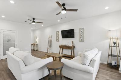 Vacation Rental in Old Town Bay St Louis Unit A
