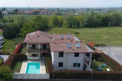 Timetofreedom Apartment with private garden & Pool