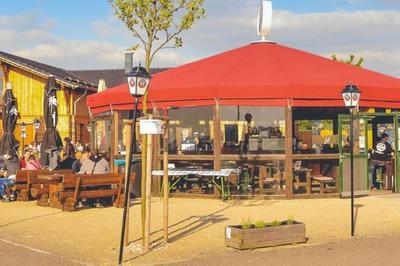 Sonnige Etagen-Wohnung, alleinige Nutzung, Wasserbett