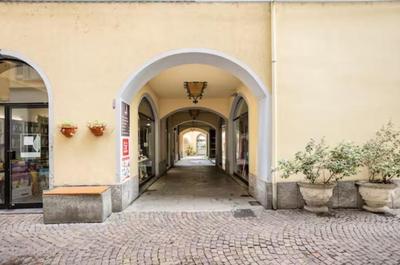 Lungo Lago ARONA - Self check-in e Wi-Fi in centro
