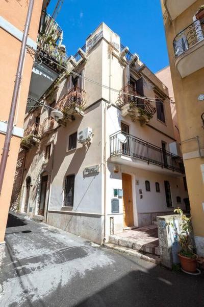 TH HOUSE nel cuore di Taormina