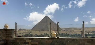 pyramids tower view inn