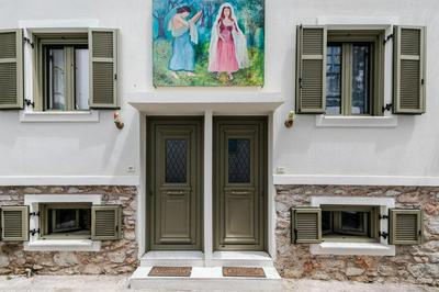 Orpheus and Eurydice Boutique Apartments