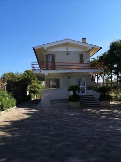 Villa Lagioia 1