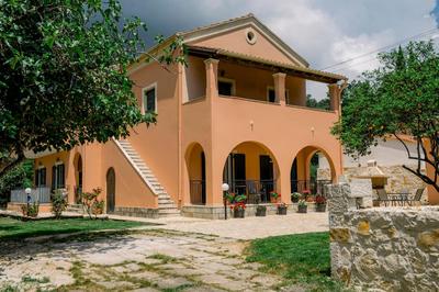 Anastasios Holiday Home