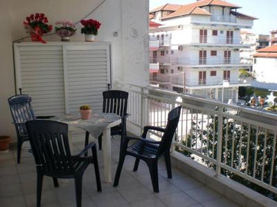 Paralia Apartments