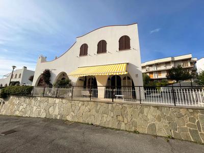 Casa La Perla - Alloggio con terrazza panoramica, piscina e free parking