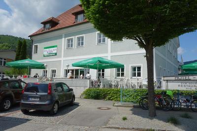 Gasthof-Hotel Goldenes Schiff