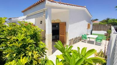 Precioso Bungalow 4 by CASAS COCODRILO