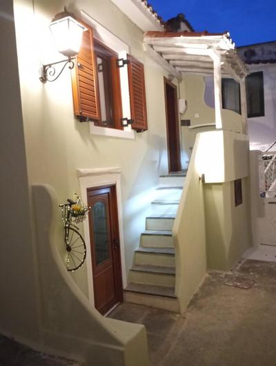VILLA ELLIS SKIATHOS