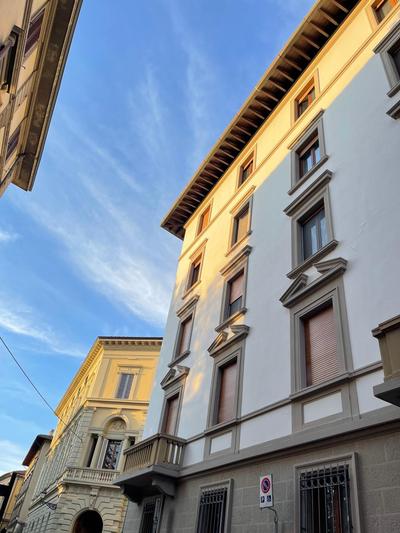 Casa Cavour White