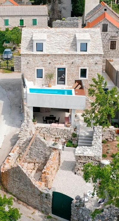 She House - built for pleasure - Island of Brač
