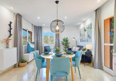 Marina IV Relax & Unwind with Sea Views, Pools & BBQ Beachfront in Mijas Costa & Fuengirola