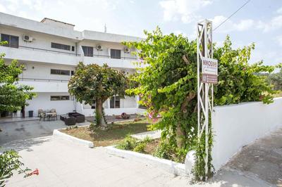 Nikos BnB