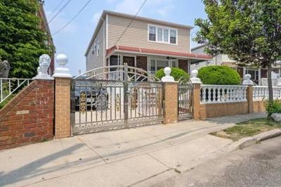 Rockaway 3 bedroom suite by the Sea.
