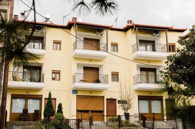 Olympus DP Betty's apartments