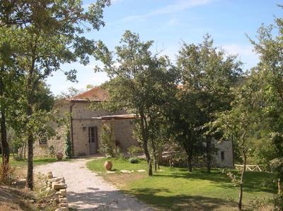 Villa Costa piccola with private pool in Umbria