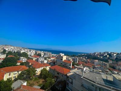 Τina's apartment