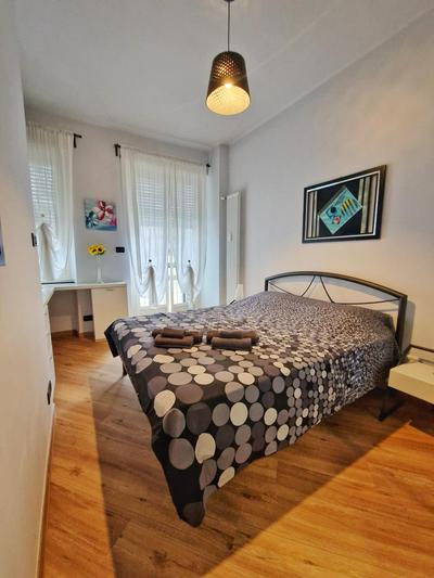 Ana's Place Torino 3
