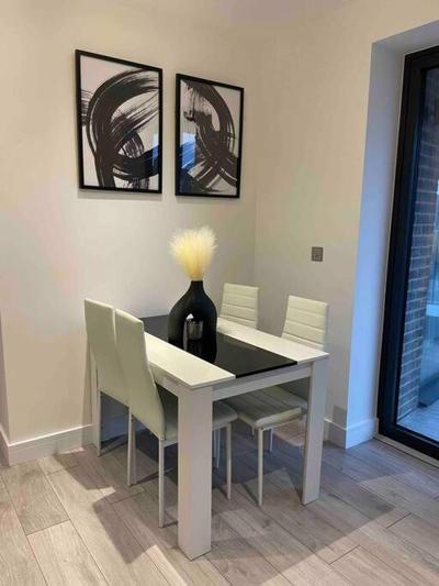 Stylish and Cosy 2 bedroom flat in Croydon