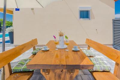 Holiday house Marijan with private pool and barbecue - by TA Leut