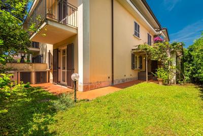Clelia, 200mt dal mare, parcheggio e giardino privati