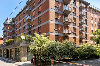 Sant'Isaia Apartment by Wonderful Italy