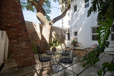 Roeland Terrace Hidden Gem