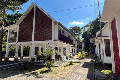 Capital O 92612 Penginapan D'alas Purwo & BeachNearPadang Savana Sadengan