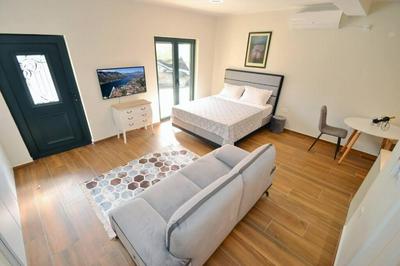 Urban escape for two in Kotor