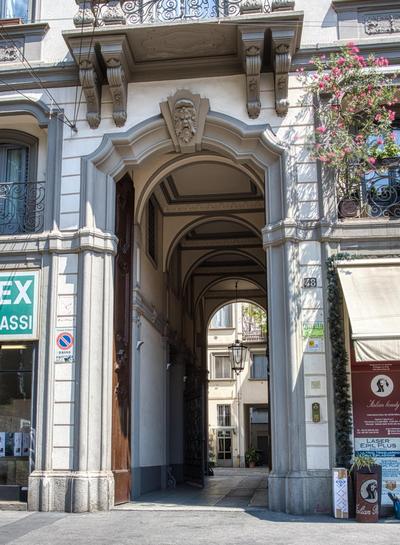JOIVY Cute apt near Guastalla Gardens