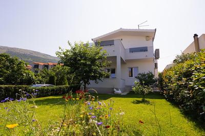 Apartment Tomo