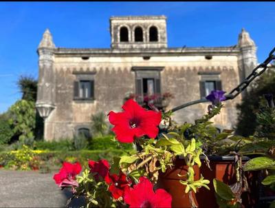 Castel house