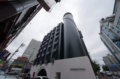 Croissant Hotel Guri by Anook