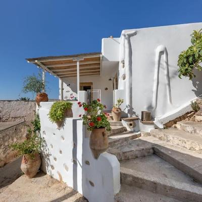 1890s Romanati Boutique House Authentic Village Retreat in Pefki, Makry Gialos