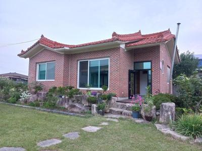 Breeze in May Pension