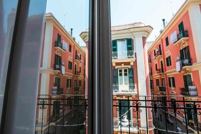 Astroom apartments