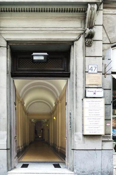 Roman Residence