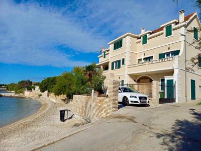 Apartman Mala plaža 2