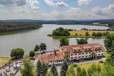 Riverdam Boutique Hotel