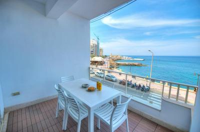 Spacious 4 bedrooms with sea view balcony GOSLM-3