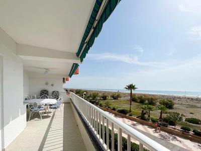 Global Properties, Apartamento en primera linea de playa, Canet de Berenguer