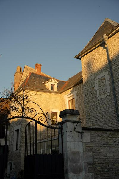 L'Escapade Place Voltaire