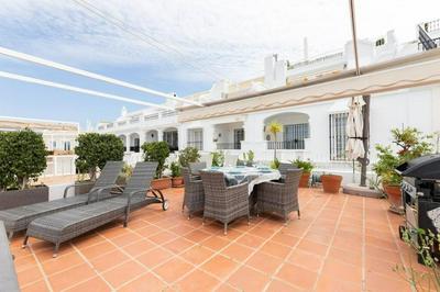 Fantastic rental with rooftop terrace Aloha Pueblo RDR309
