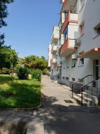 Apartment Elizabeth with balcony